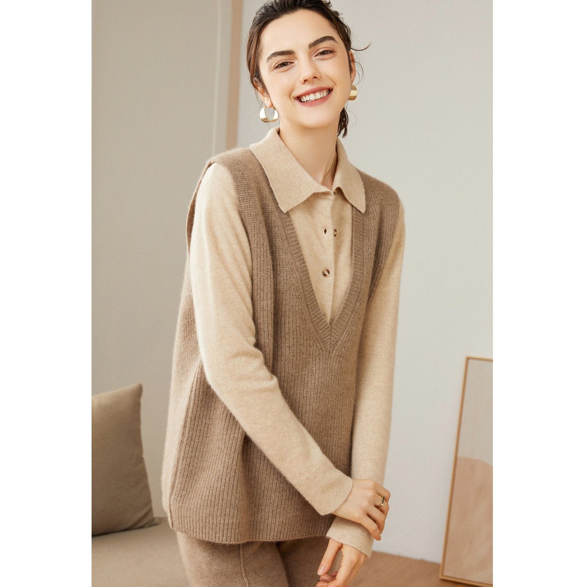 Womens V - Neck Sleeveless Cashmere Vest Ribbed Trim Cashmere Waistcoat Taupe XS
