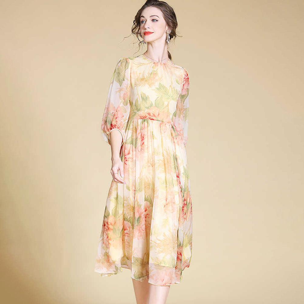 Robe midi de soie florale élégante pour femmes avec manches transparentes robes en soie