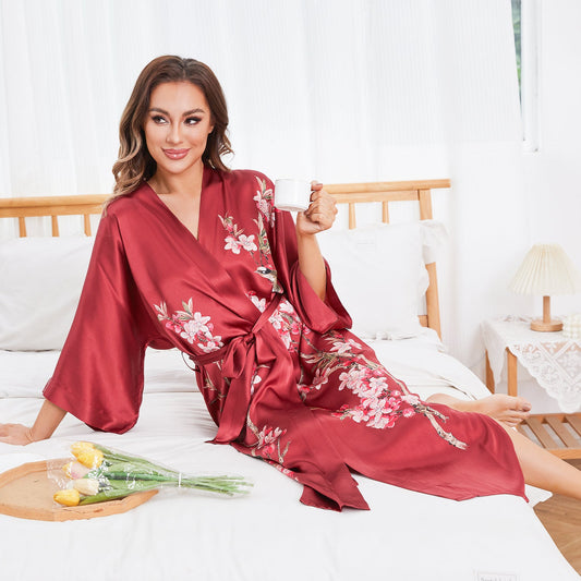 Robe kimono longue en soie 100% à imprimé fleurs de cerisier et oiseaux