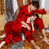 Couple pyjamas en soie pyjamas de Noël en soie 2 sets pour hommes et femmes