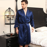 Couples robes de soie masculines