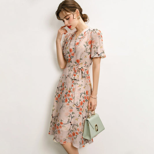 Robe midi florale en pure soie Robes de soirée en soie